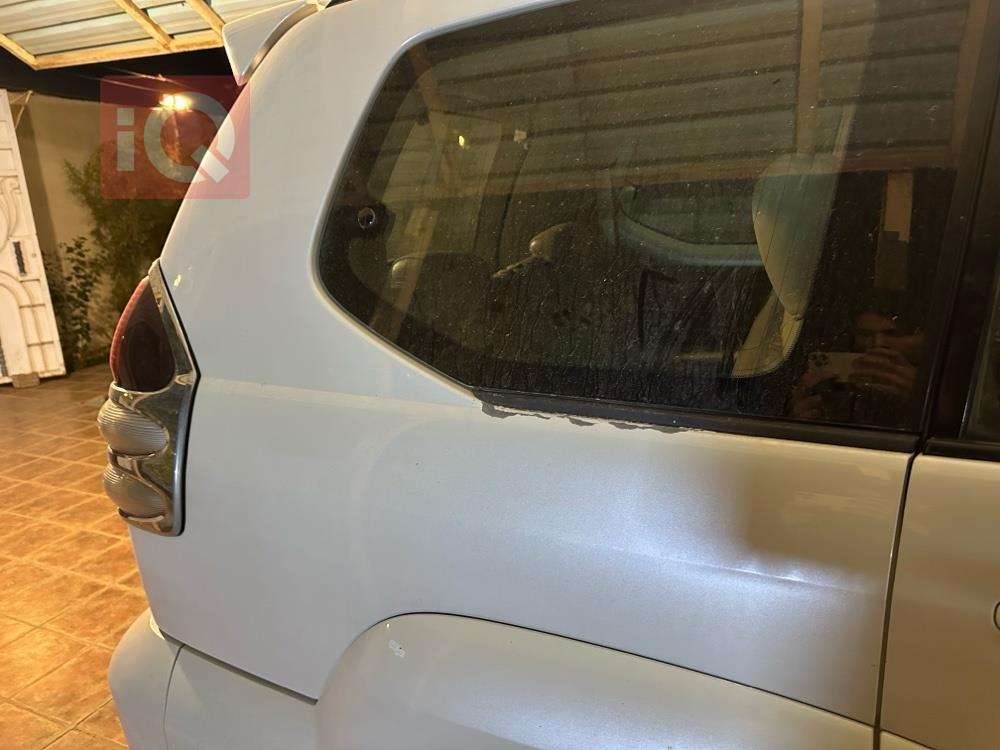 تويوتا لاندكروزر برادو